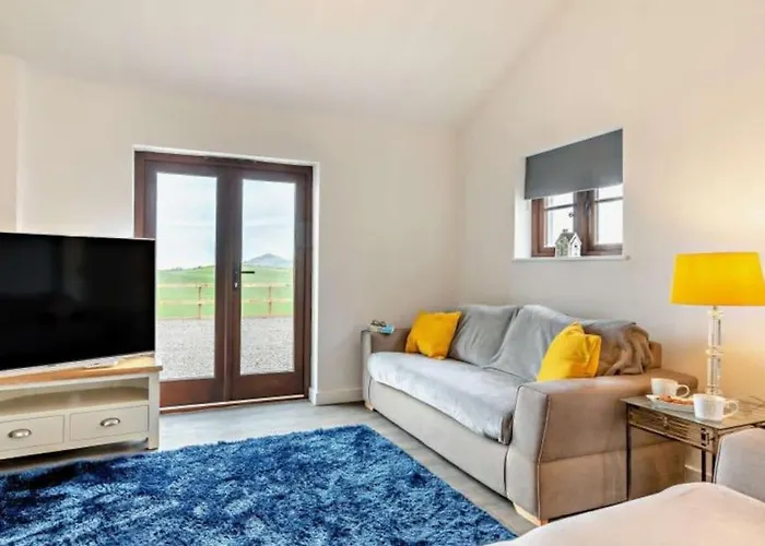 Hillsview - 4 Berth Renovated Barn Conversion